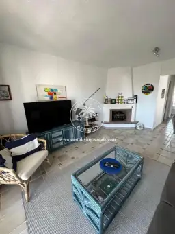 Cozy Renovated Bungalow with Solarium in Villamartín - photo 5